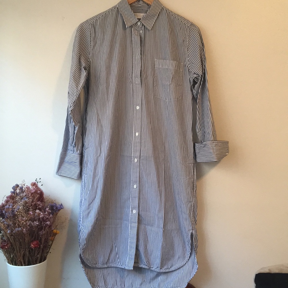 Everlane cotton Poplin shirt size 2